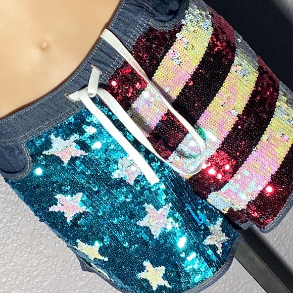 Juicy Couture Pants - JUICY COUTURE - shorts: American flag sequined denim jeans w adj. tie waist - XL